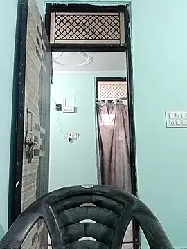 sanjana077 online show from November 25, 5:31 am