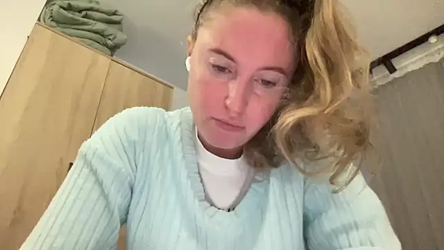 Ameli8 online show from December 19, 6:55 pm