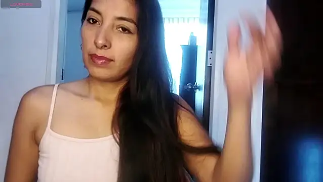 Roxy Desiree online show from November 20, 5:25 pm