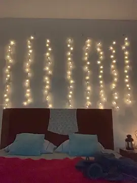 massagistahotbrunette online show from January 8, 8:24 pm