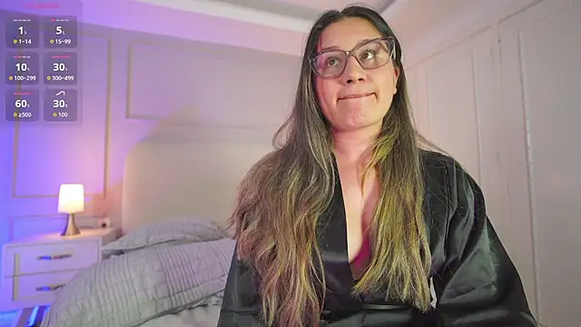 hanna  w online show from February 3, 6:22 am