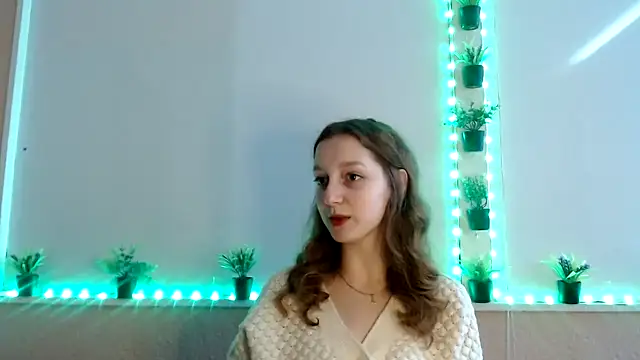 Curlyyy Girl online show from November 10, 12:11 pm