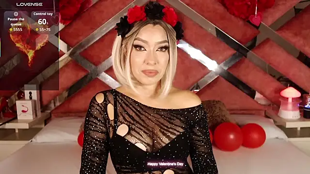 Lily Queen30 online show from February 15, 12:13 am