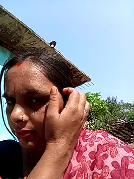 CUTE V SEXY online show from November 15, 5:30 am