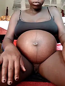 Momojasmine0 online show from December 4, 7:10 am