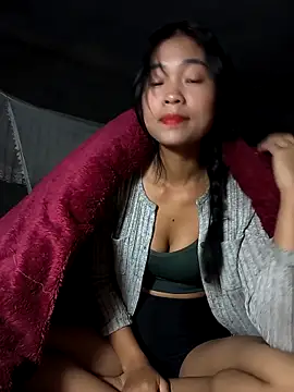 Lynly k2 online show from November 17, 12:17 pm