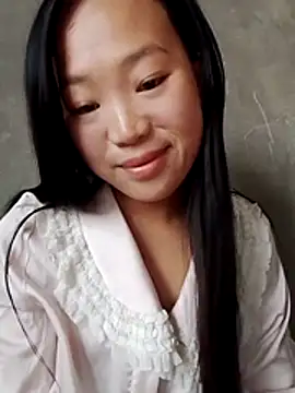 Yumiik2kk online show from December 2, 3:19 am