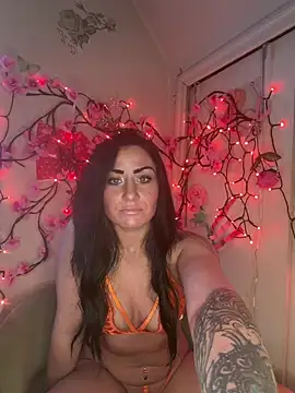 ValayaNoire online show from February 23, 9:14 pm