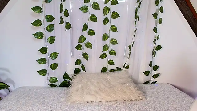 lucia sweeet online show from November 28, 2:53 pm