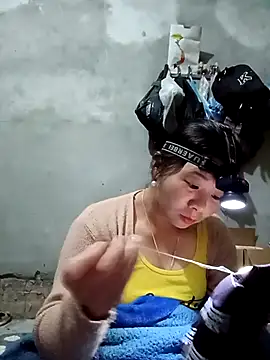 vangkt-cute online show from December 2, 9:06 pm