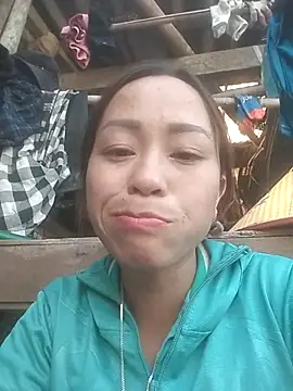 girl-ten online show from November 25, 7:43 am