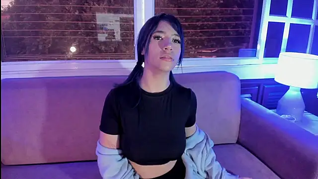 ReiAyanamy online show from January 18, 8:49 pm