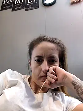 sexxxilexxxi44 online show from November 24, 8:55 pm