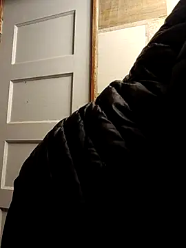 SquirtFlirtAlert online show from November 11, 7:44 pm