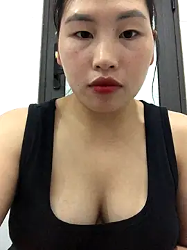 luna-sexxy online show from November 12, 6:33 am