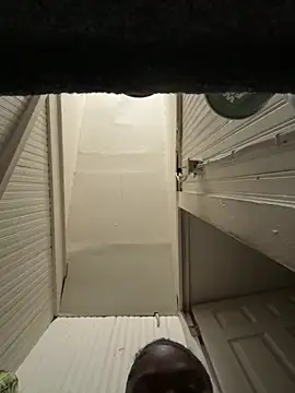 Issa smooch online show from November 11, 11:02 pm