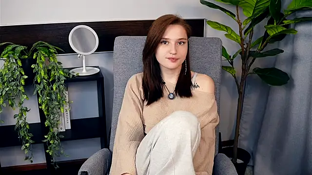 IsaParadiso online show from November 12, 7:39 am