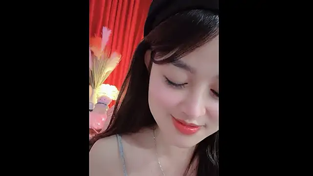 MiCandy-Lovee online show from December 2, 4:31 pm