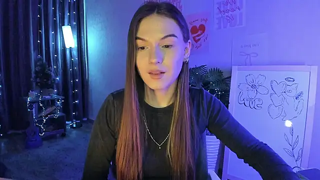 luna lust 212 online show from March 2, 4:23 am