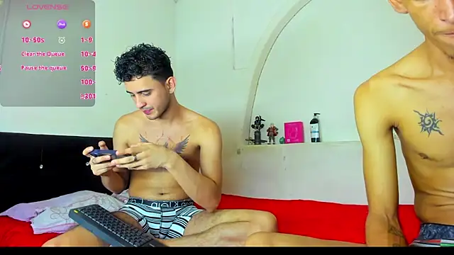 kaiborman00 online show from February 20, 3:05 am