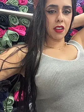 Monahliza online show from December 3, 8:44 pm