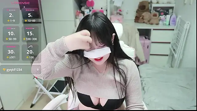 kimhyeona2005 online show from February 26, 12:37 pm