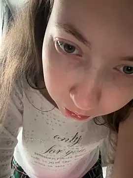 Holy Poly online show from November 26, 8:26 am