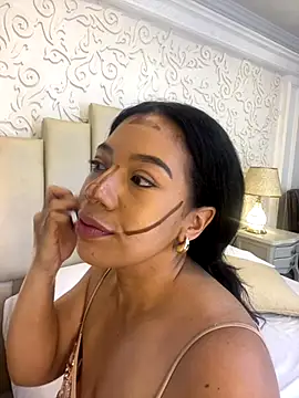 IvannaClaire online show from December 15, 2:11 pm