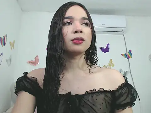 dulce sophii online show from December 18, 3:44 am