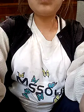 ChezyBaby online show from November 27, 7:11 am