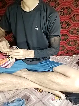 Real18sis sex sis online show from December 2, 10:45 pm