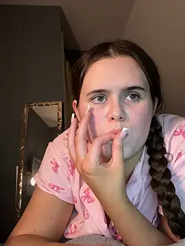 Blonde Bunny online show from February 21, 12:00 am