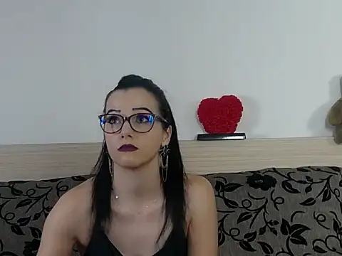 IvyCole online show from March 2, 9:53 pm