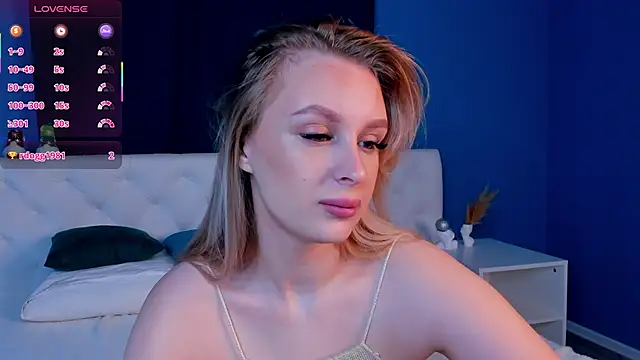 KiraRuiz online show from February 20, 12:53 am