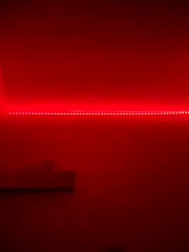 Glowing Elegant Tessa online show from November 18, 4:30 pm