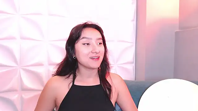 HorneyyQueen online show from November 29, 12:53 pm