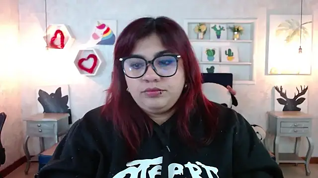 danna garza online show from February 26, 5:50 am