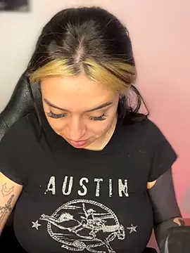 VeloraVyxen  online show from November 28, 2:09 pm