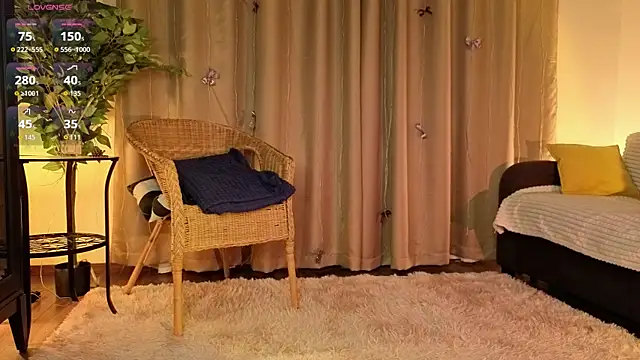 RozanneJordan online show from February 27, 5:24 pm