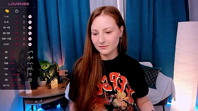 velvet cherry  online show from February 4, 8:50 am