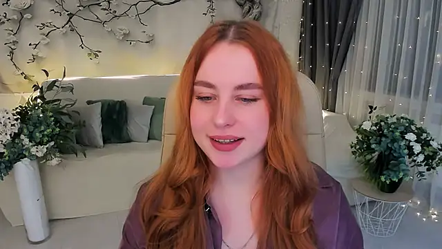 AirySilhouette online show from November 29, 2:48 am