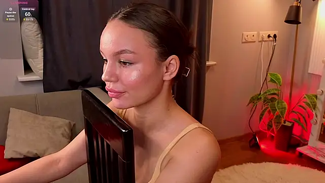 Tiffany Sweetie online show from November 29, 12:42 pm