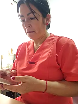 JustSamantha  online show from November 29, 2:54 pm