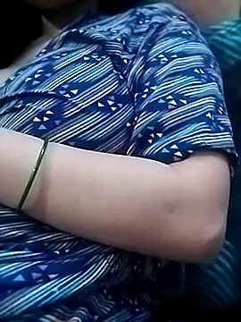 Priya Sharma04 online show from February 4, 4:32 pm