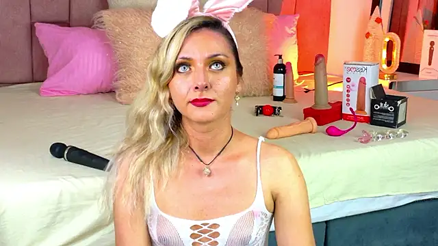 Lunitaa Diva online show from January 13, 7:51 pm