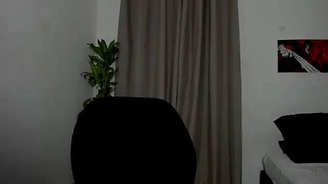 Catty Noir online show from January 12, 11:32 pm