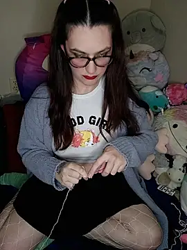 LaylaLucis online show from January 19, 5:47 am