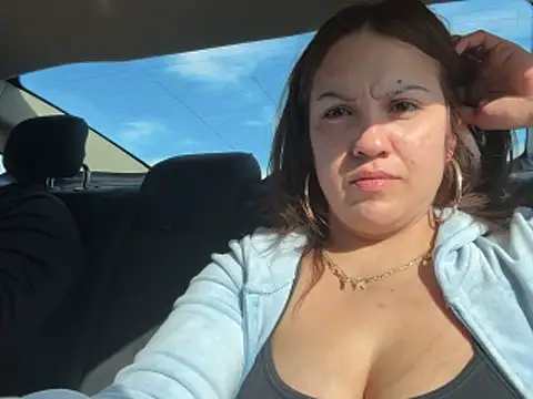 juicyonjuicy online show from December 17, 6:23 pm