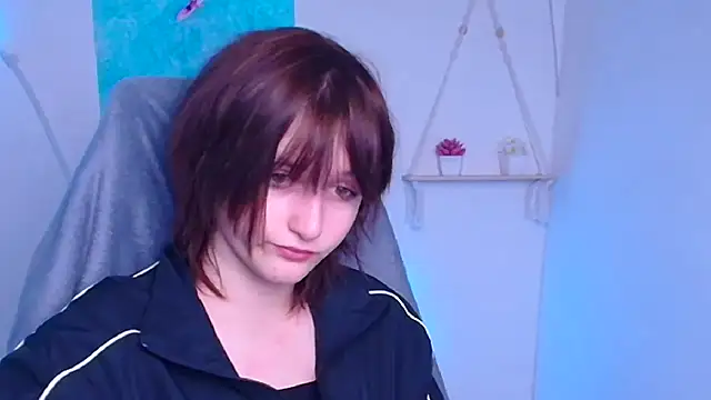 Alice Wonderme online show from January 11, 12:32 pm