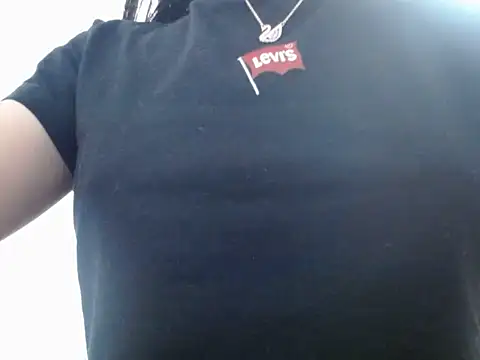 EmiilyCherry online show from December 15, 9:31 pm